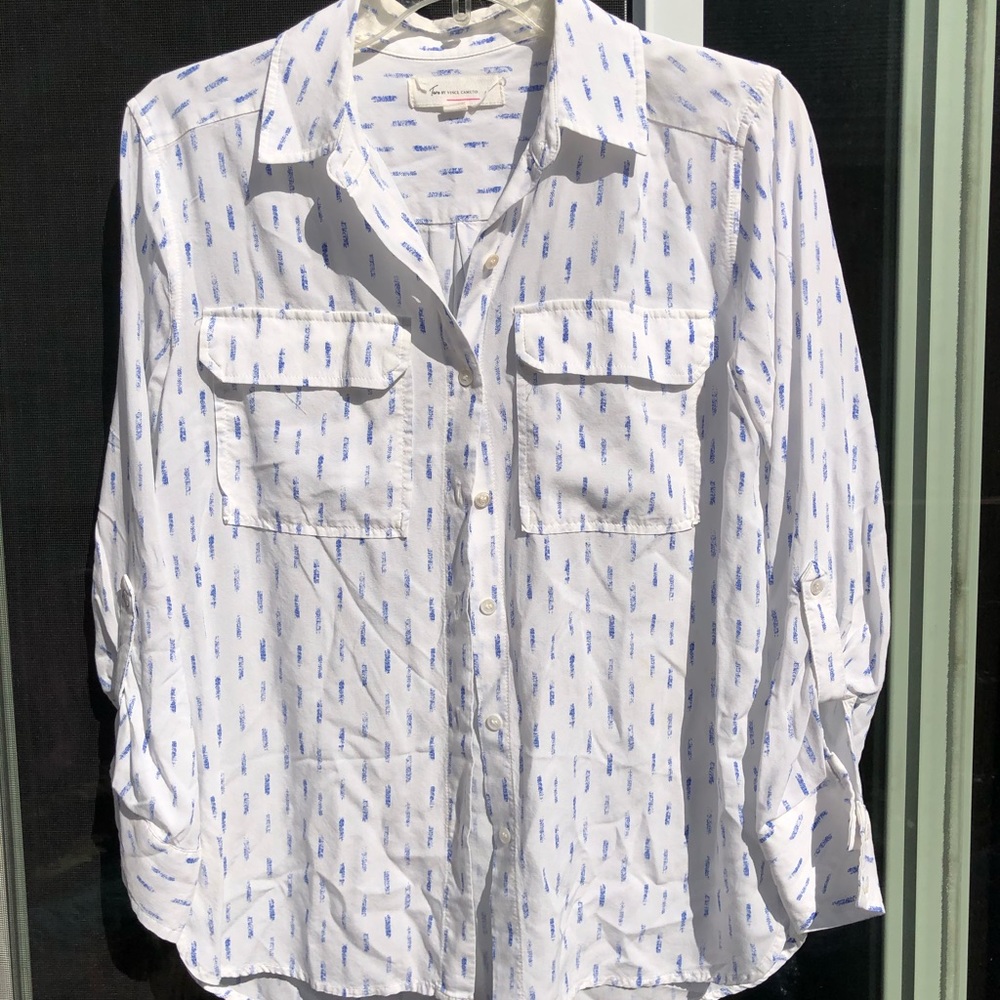 Vince Camuto blouse size XS